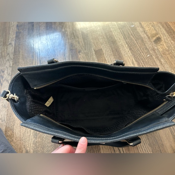Kate Spade Tote purse - Picture 4 of 7